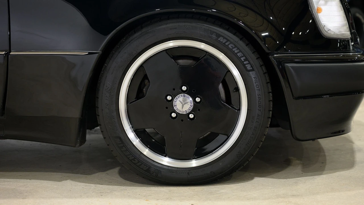1993 Mercedes-Benz 500E & E500 - Image 31 of 31