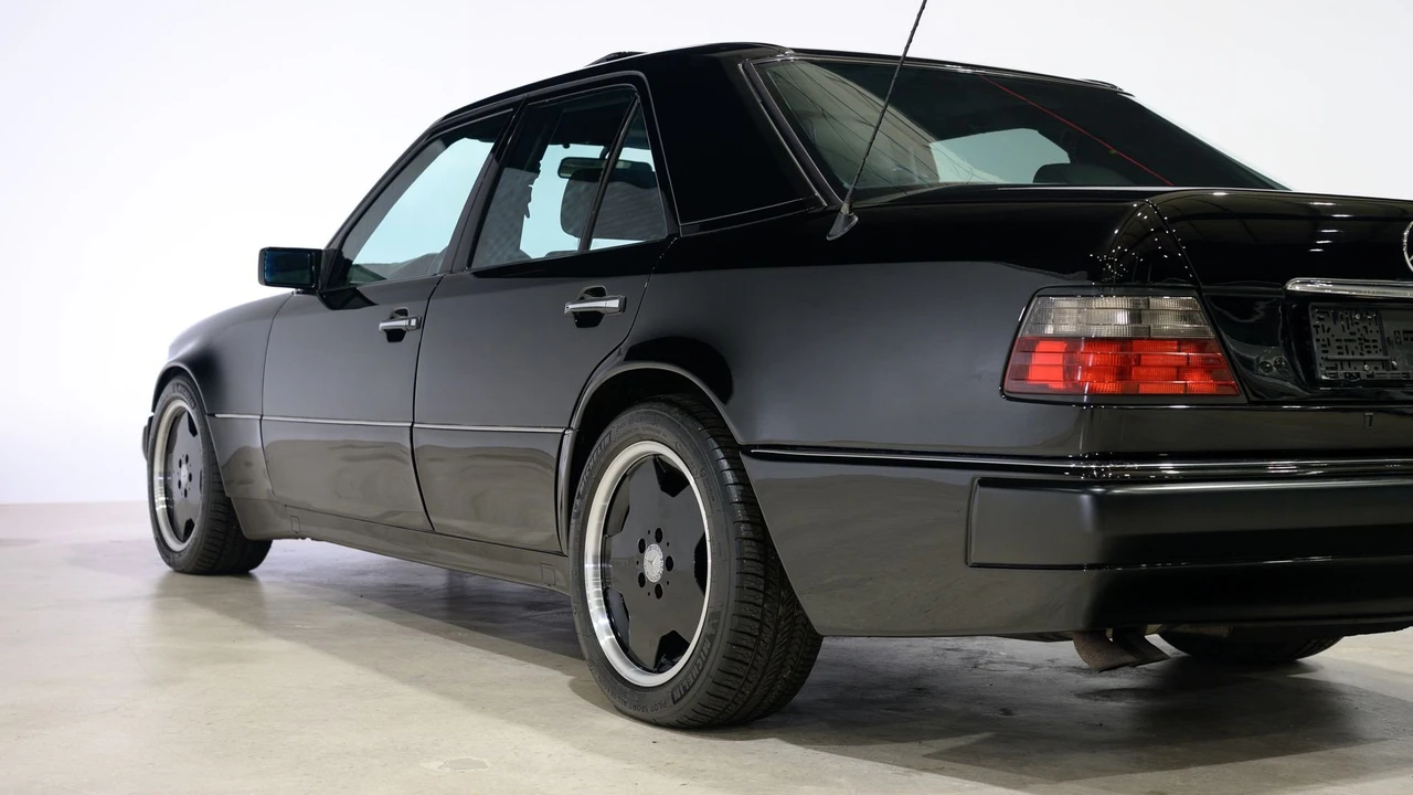 1993 Mercedes-Benz 500E & E500 - Image 28 of 31