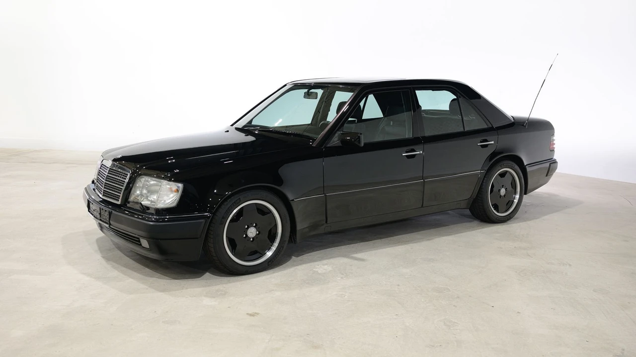 1993 Mercedes-Benz 500E & E500 - Image 10 of 31
