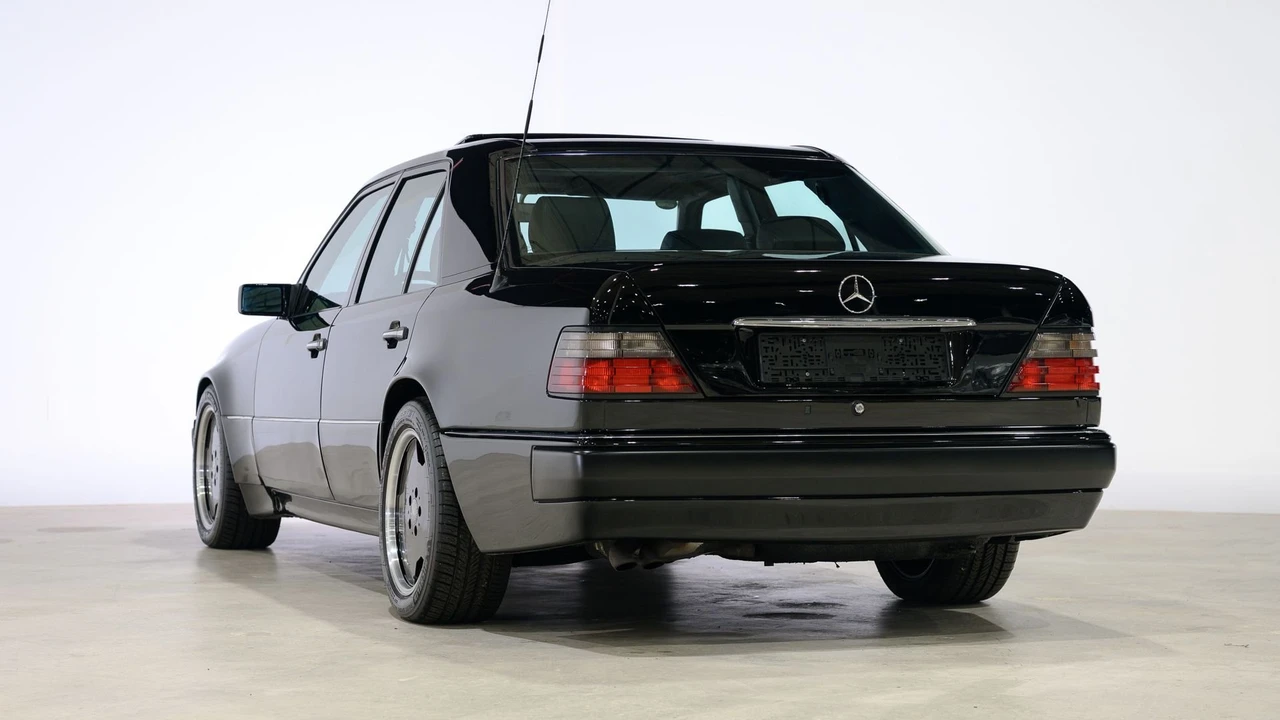 1993 Mercedes-Benz 500E & E500 - Image 23 of 31