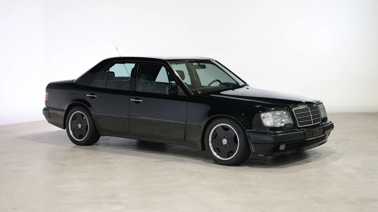 1993 Mercedes-Benz 500E & E500 - Image 13 of 31