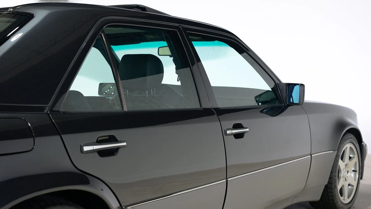 1993 Mercedes-Benz 500E & E500 - Image 27 of 31