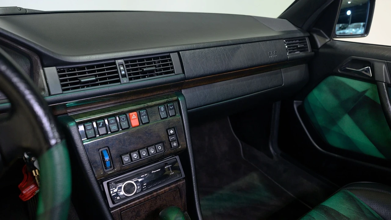 1993 Mercedes-Benz 500E & E500 - Image 31 of 31