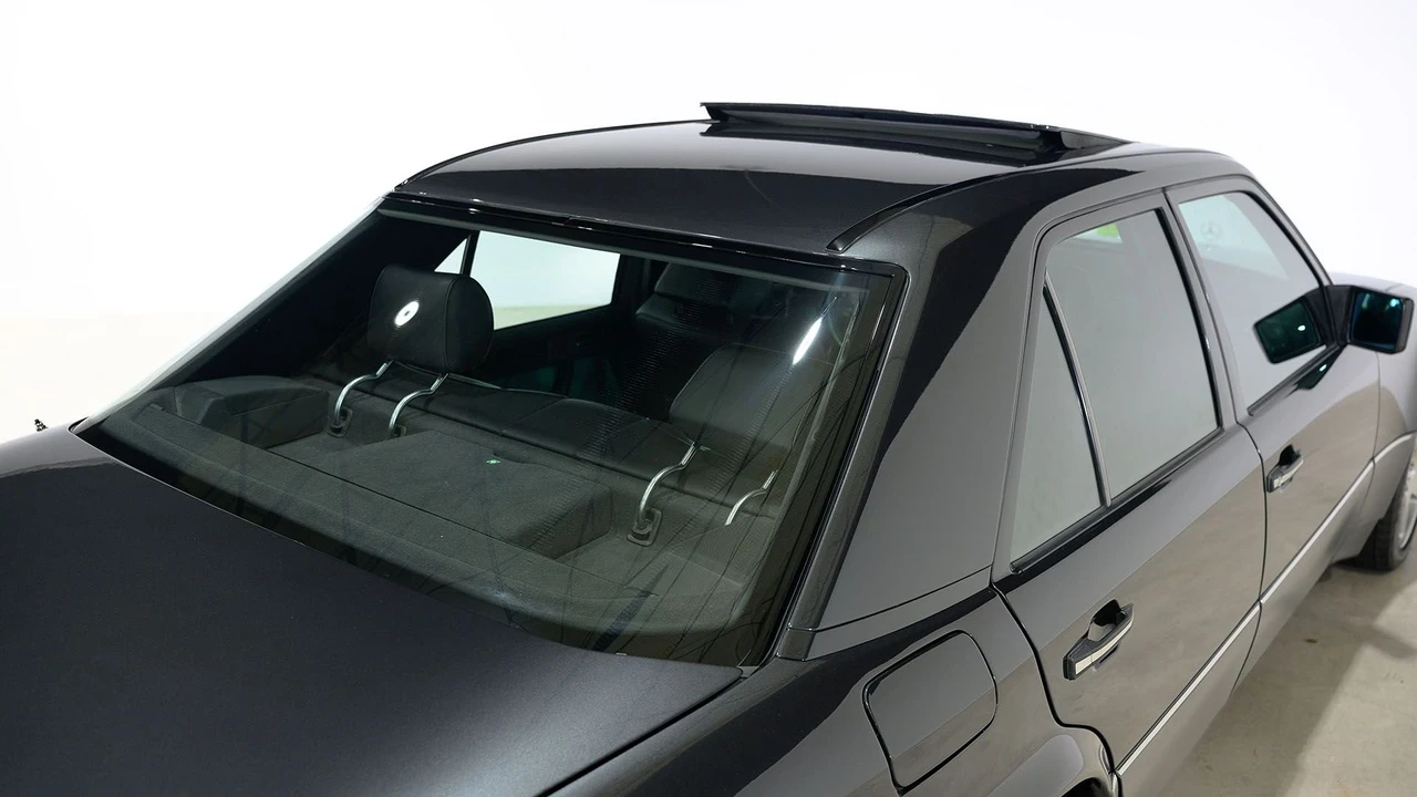 1993 Mercedes-Benz 500E & E500 - Image 26 of 31