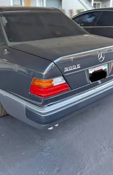 1993 Mercedes-Benz 500 E Sedan 4D