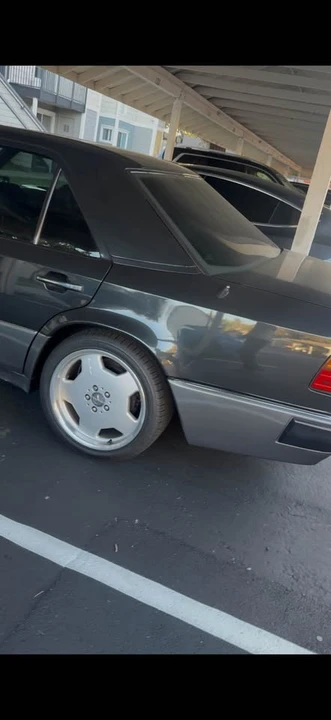 1993 Mercedes-Benz 500E & E500 - Image 2 of 7
