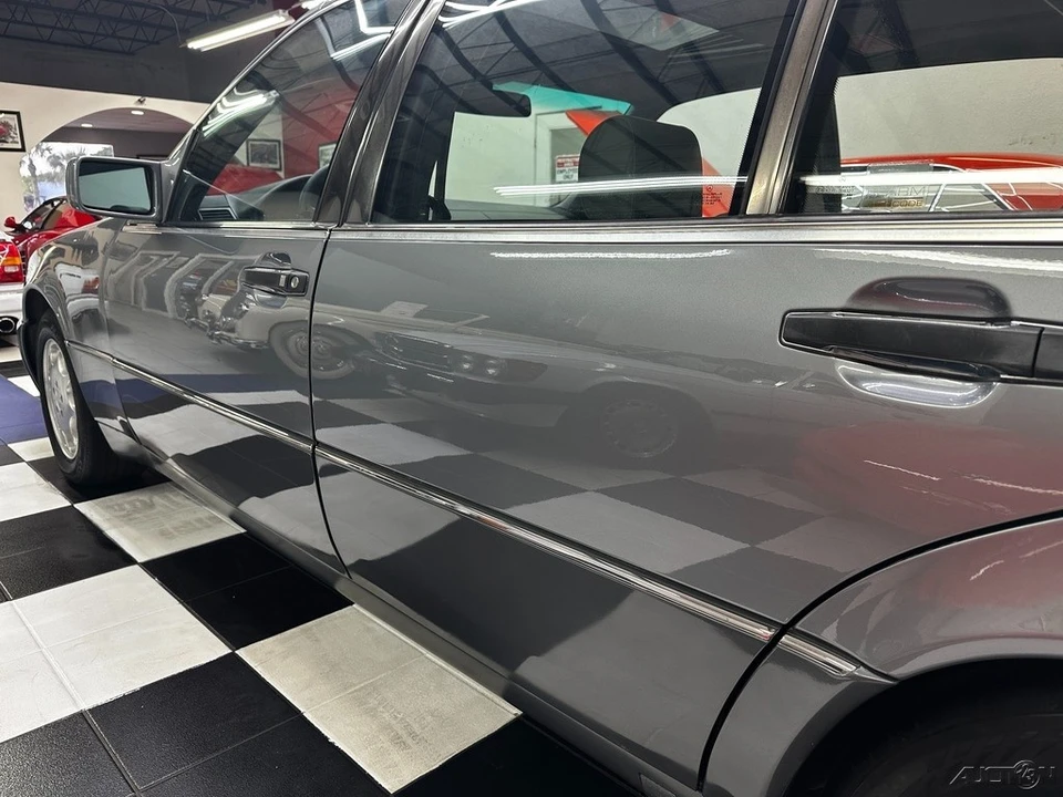 1993 Mercedes-Benz W140 S-Class - Image 20 of 21