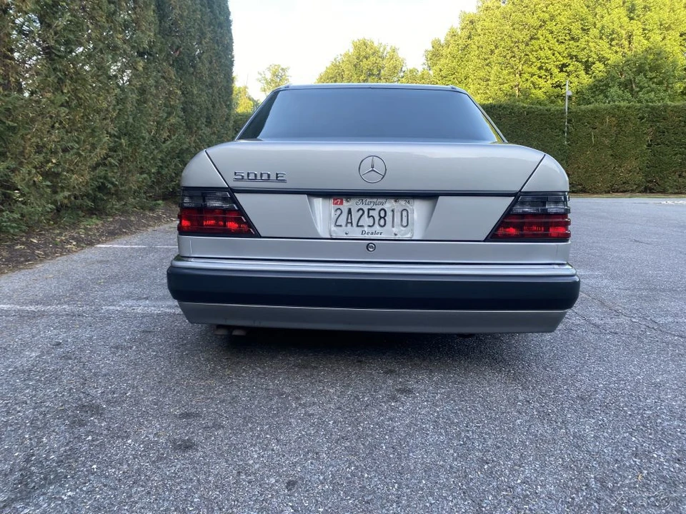1993 Mercedes-Benz 500E & E500 - Image 15 of 24