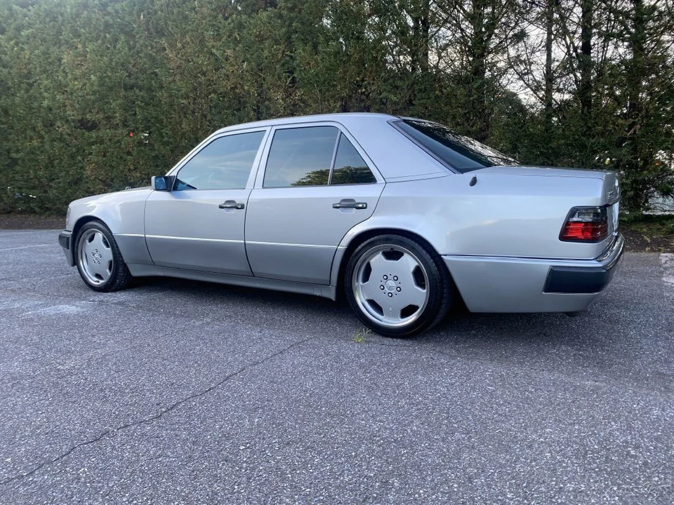 1993 Mercedes-Benz 500E & E500 - Image 19 of 24