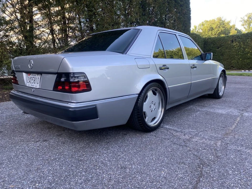 1993 Mercedes-Benz 500E & E500 - Image 12 of 24