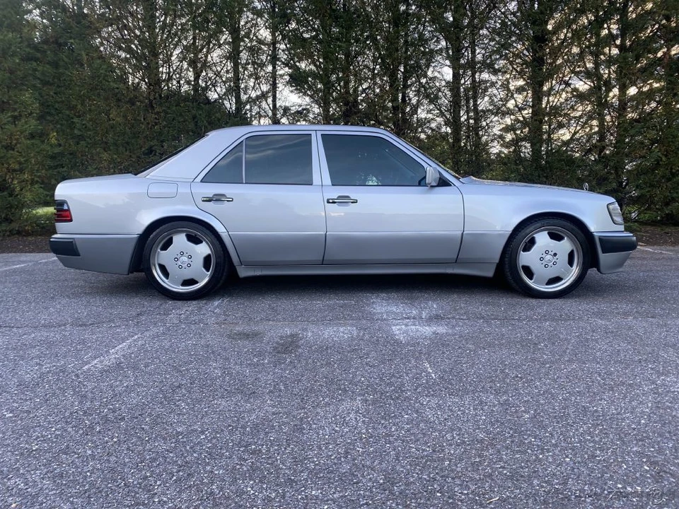 1993 Mercedes-Benz 500E & E500 - Image 10 of 24