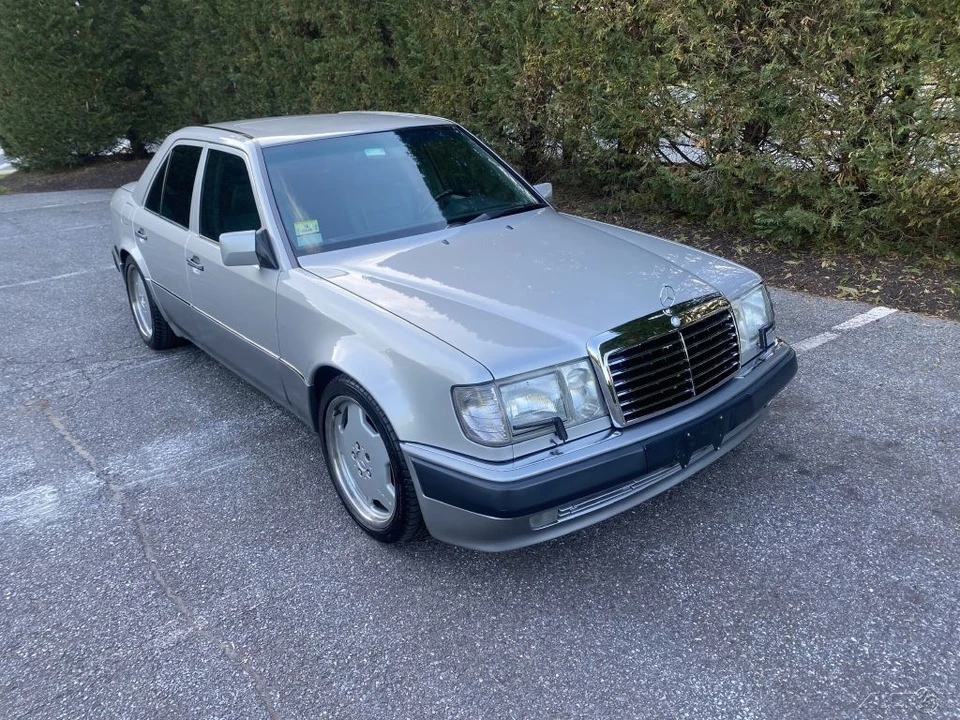 1993 Mercedes-Benz 500E & E500 - Image 4 of 24