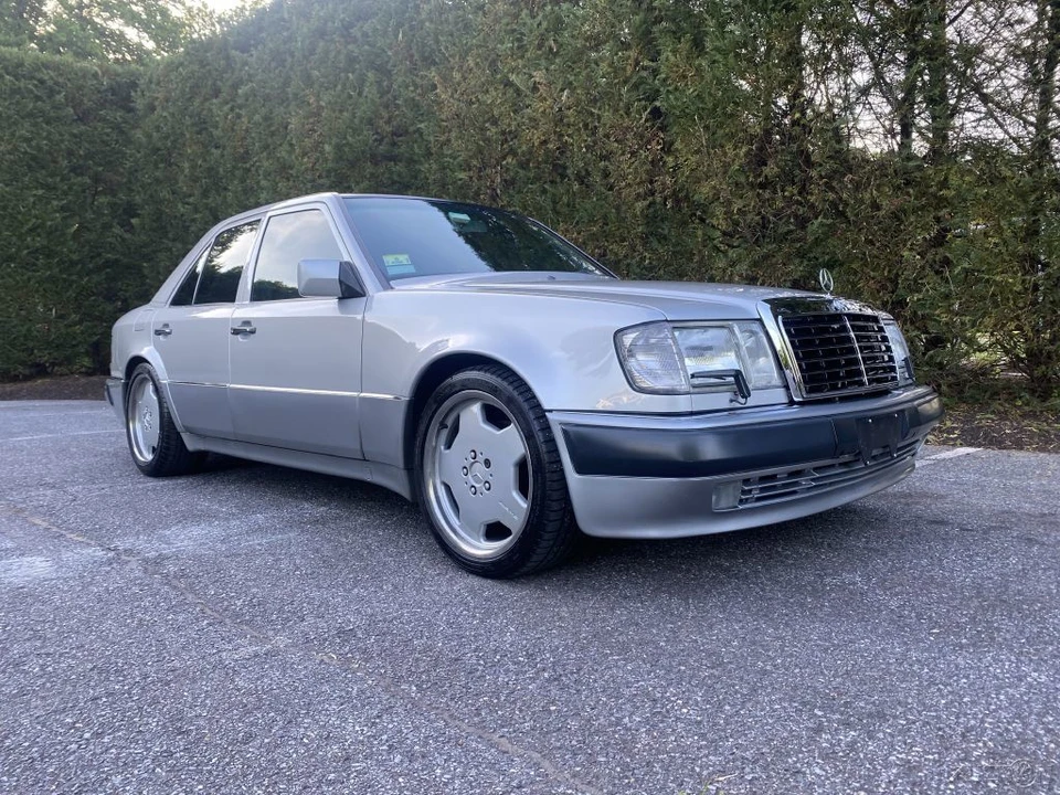 1993 Mercedes-Benz 500E & E500 - Image 6 of 24