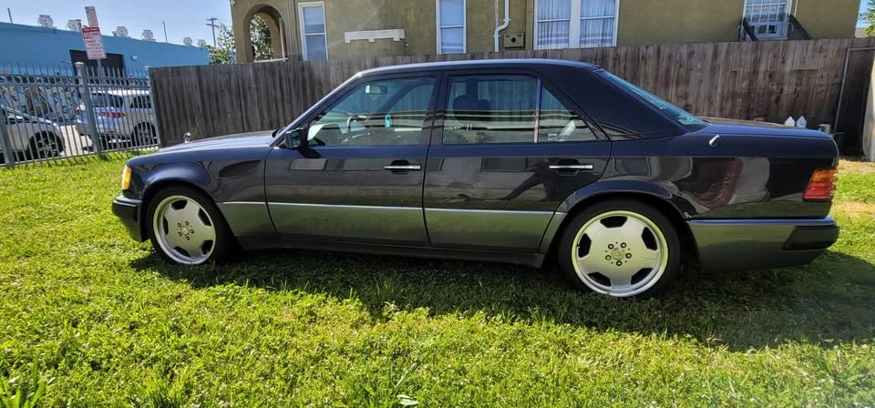 1993 Mercedes-Benz 500E & E500 - Image 11 of 19