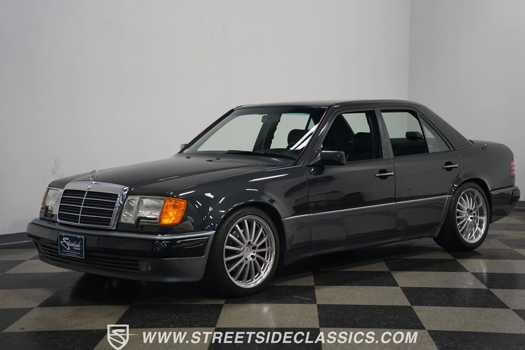 1993 Mercedes-Benz 500E & E500 - Image 8 of 21