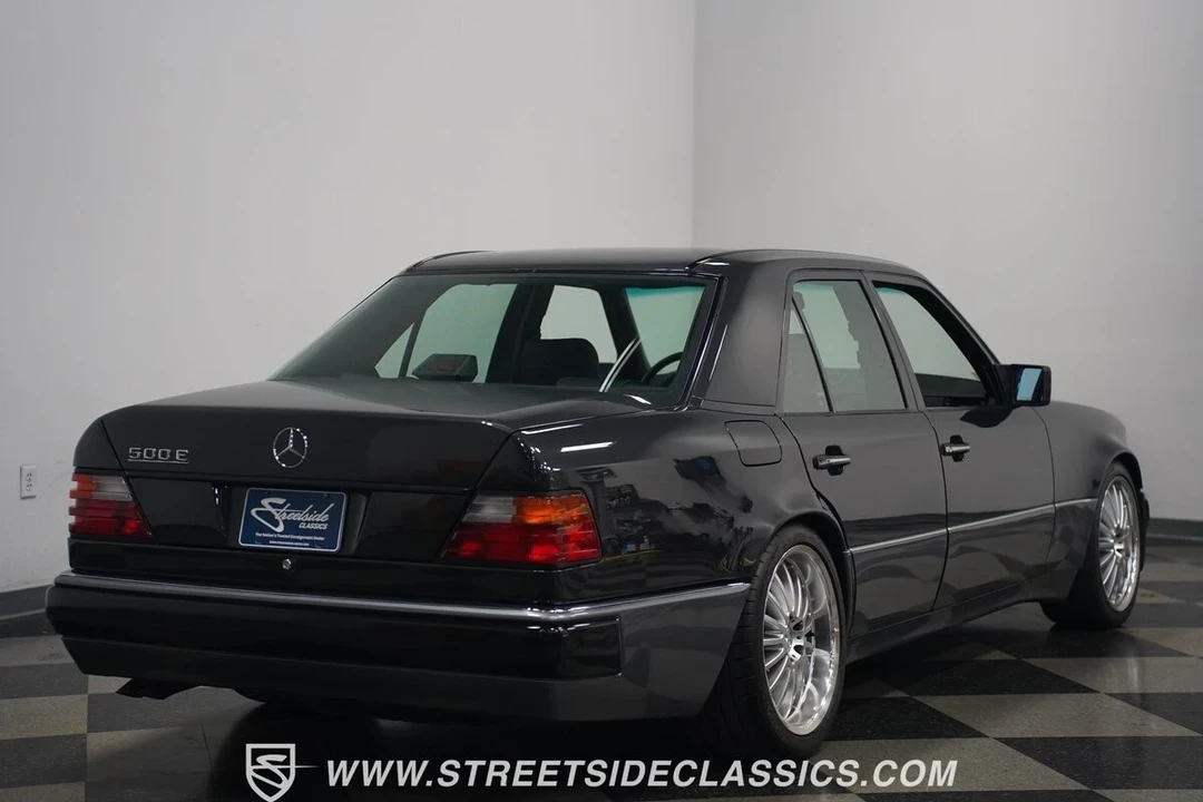 1993 Mercedes-Benz 500E & E500 - Image 15 of 21