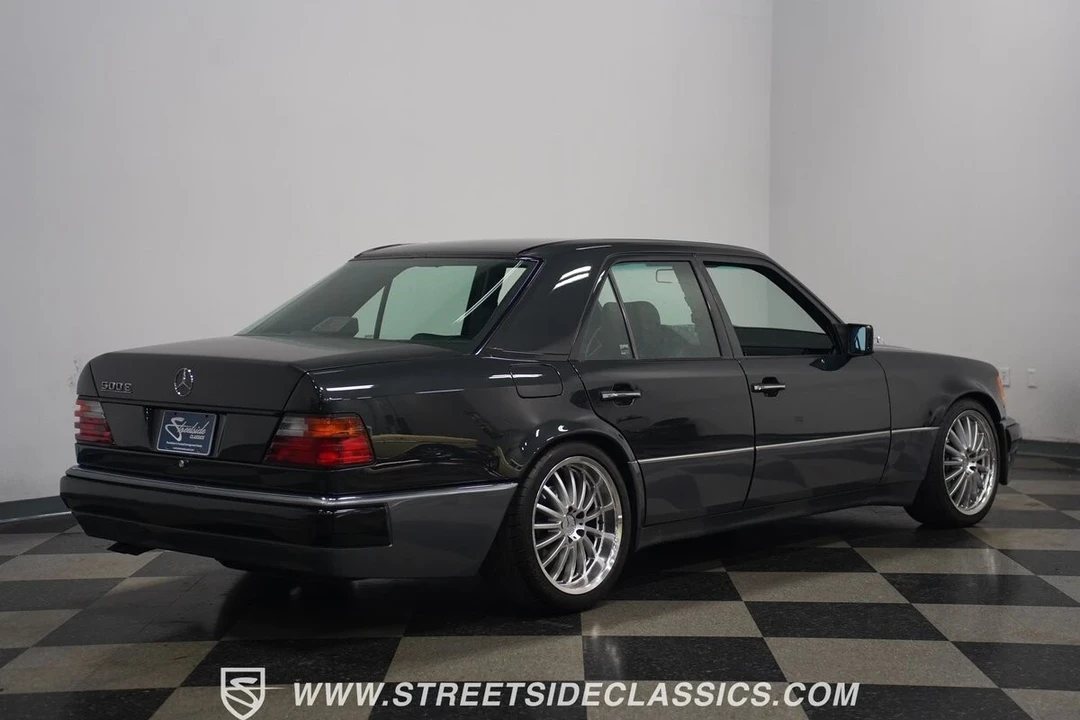 1993 Mercedes-Benz 500E & E500 - Image 16 of 21