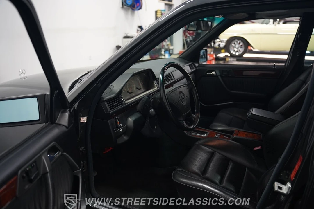 1993 Mercedes-Benz 500E & E500 - Image 5 of 12
