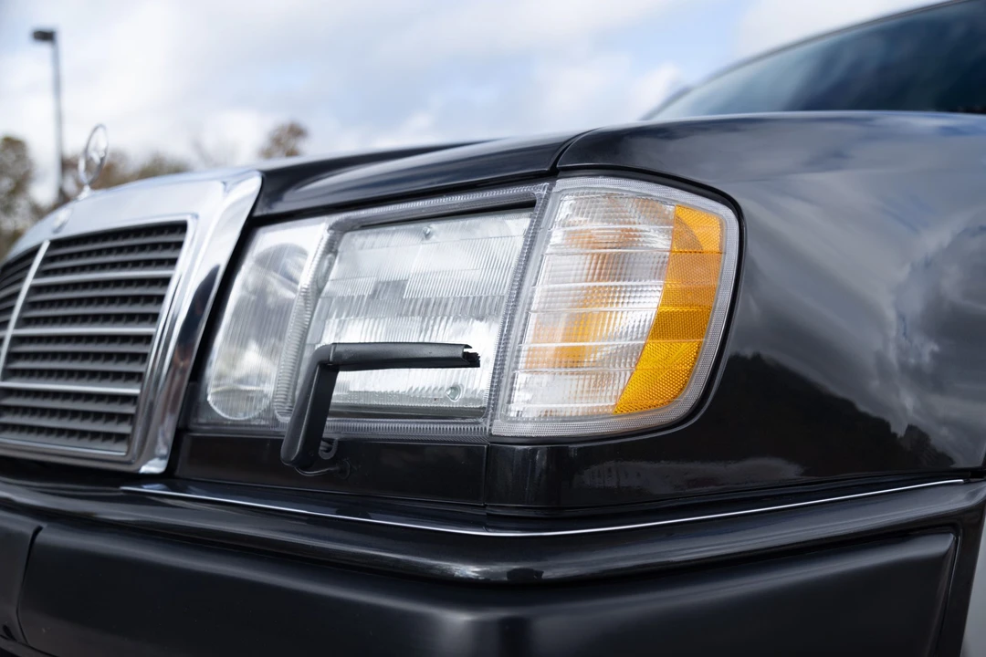 1993 Mercedes-Benz 500E & E500 - Image 28 of 31
