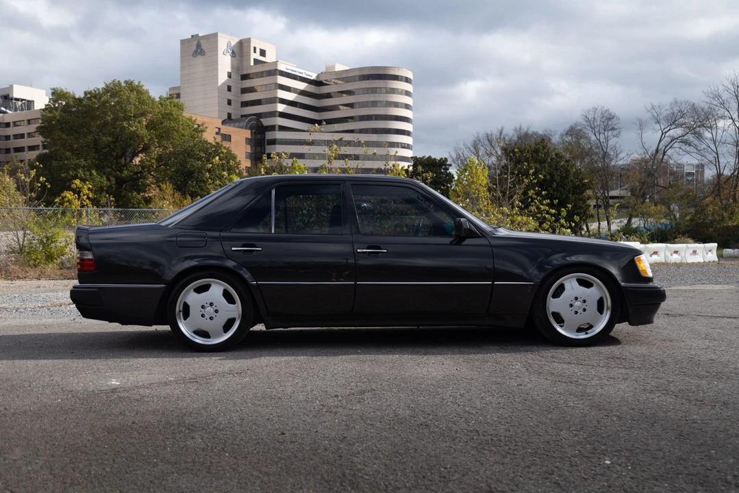 1993 Mercedes-Benz 500E & E500 - Image 15 of 31