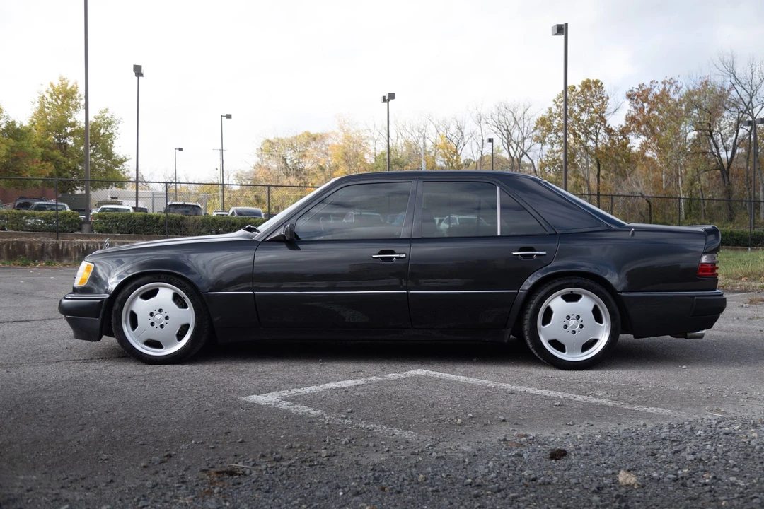 1993 Mercedes-Benz 500E & E500 - Image 18 of 31
