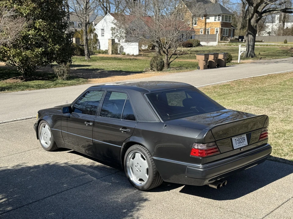 1993 Mercedes-Benz 500E & E500 - Image 9 of 31