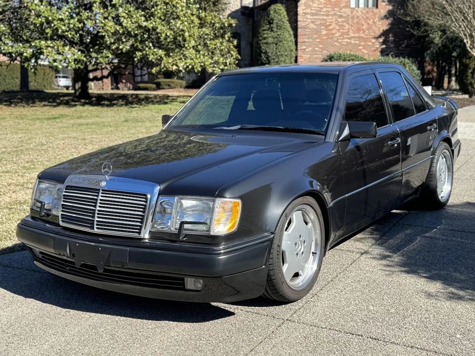 1993 Mercedes-Benz 500E & E500 - Image 2 of 31