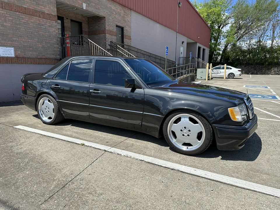 1993 Mercedes-Benz 500E & E500 - Image 24 of 31