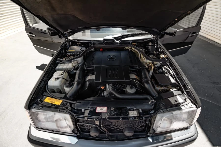 1993 Mercedes-Benz 500E & E500 - Image 12 of 13
