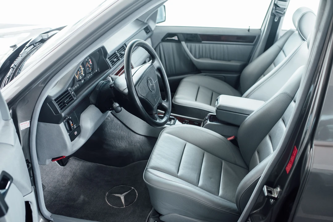 1993 Mercedes-Benz 500E & E500 - Image 22 of 31