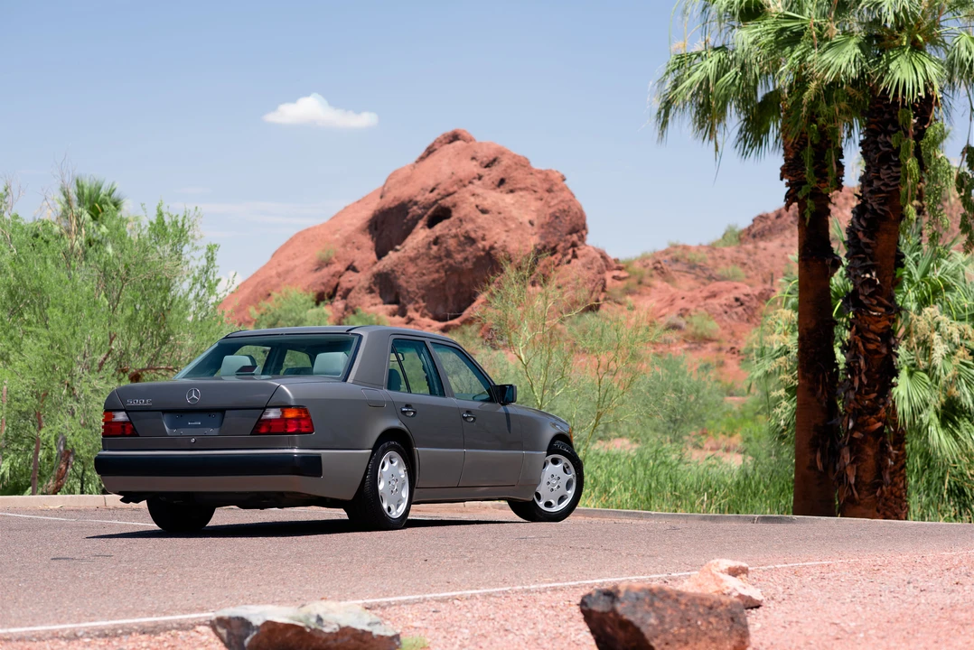 1993 Mercedes-Benz 500E & E500 - Image 13 of 31
