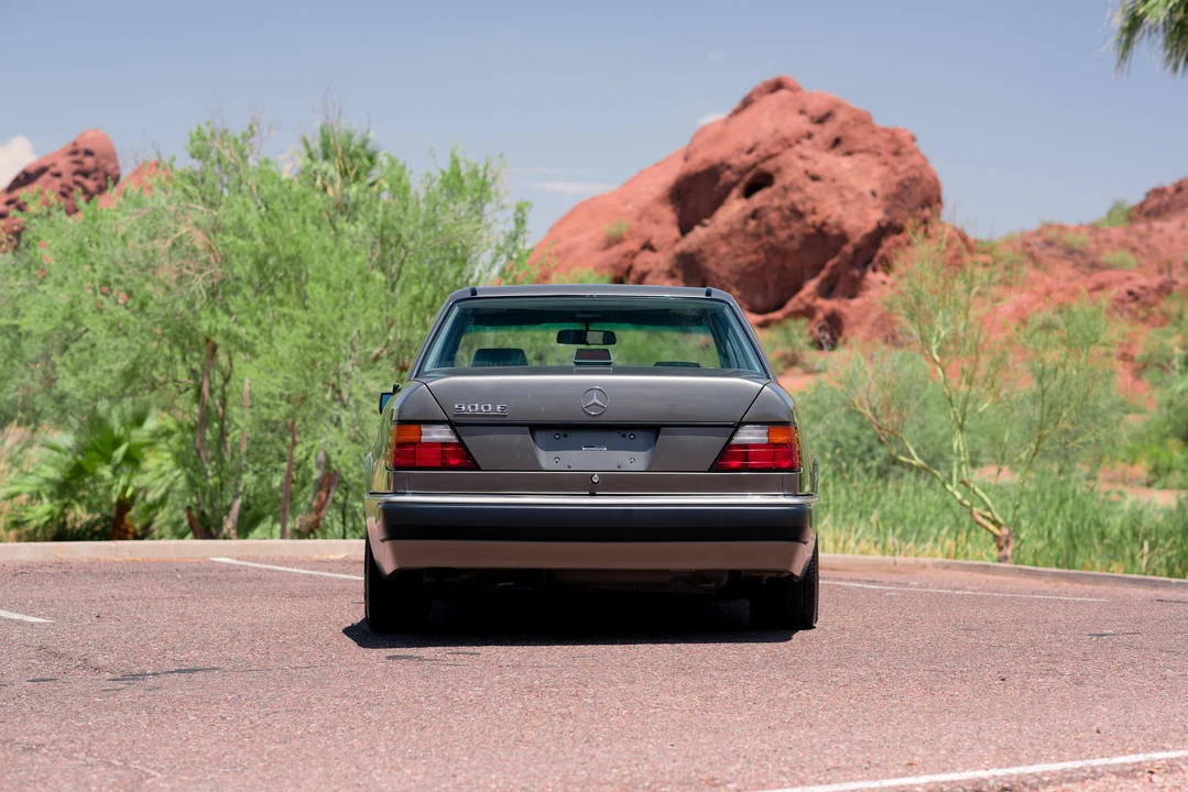1993 Mercedes-Benz 500E & E500 - Image 7 of 31