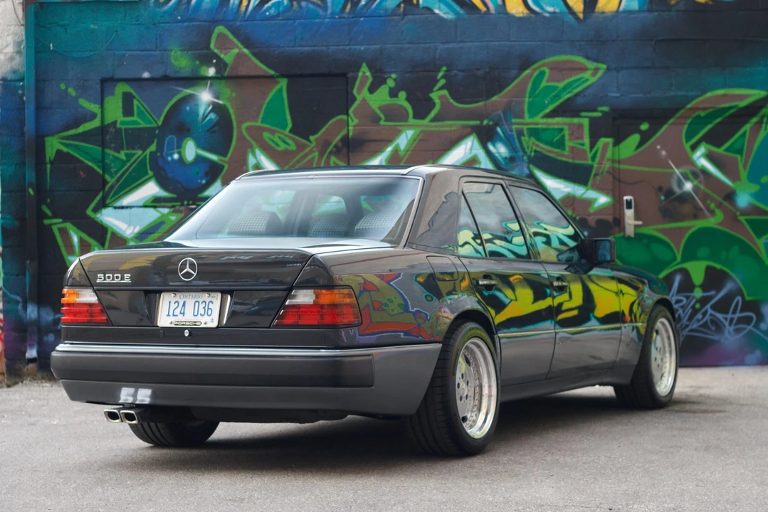 1993 Mercedes-Benz 500E & E500 - Image 8 of 31