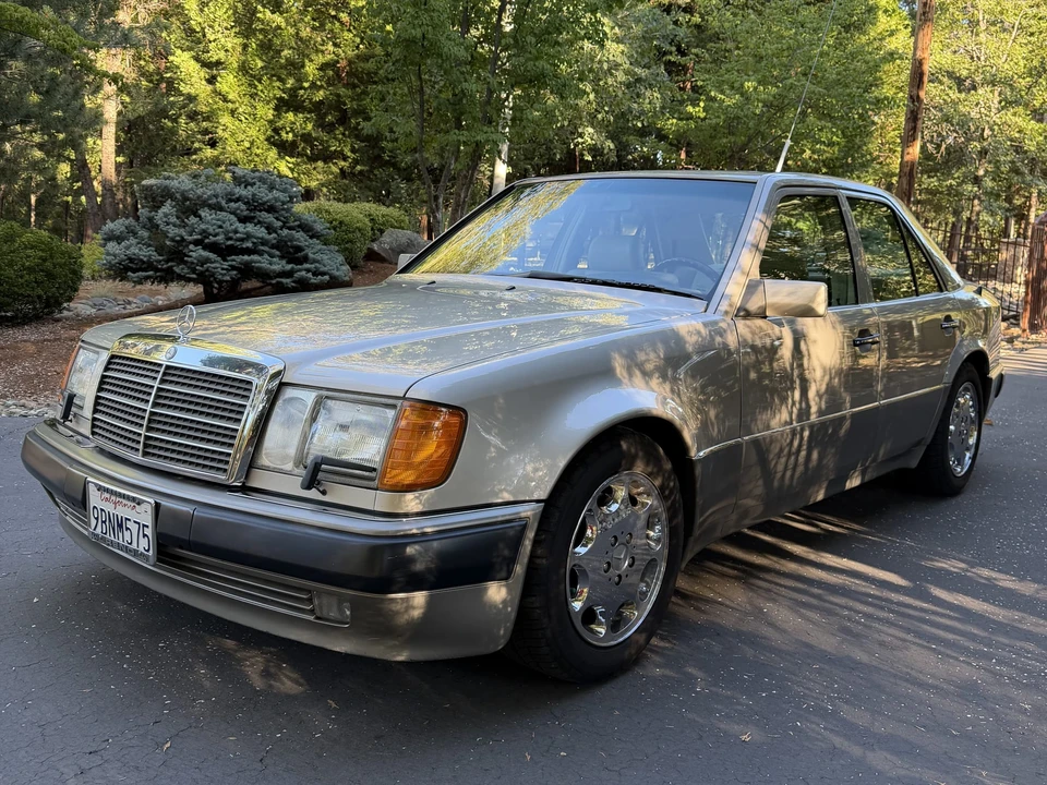 1993 Mercedes-Benz 500E & E500 - Image 6 of 31