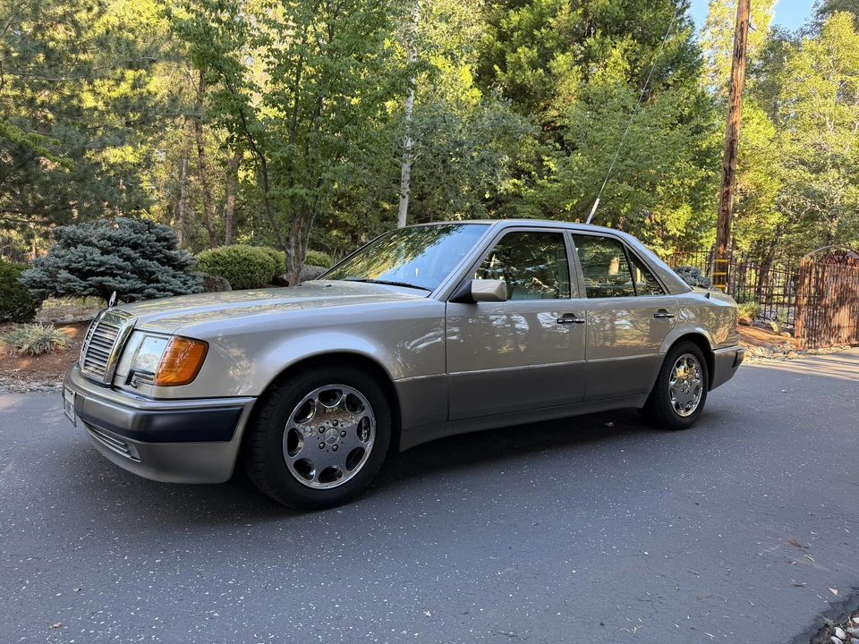 1993 Mercedes-Benz 500E & E500 - Image 8 of 31