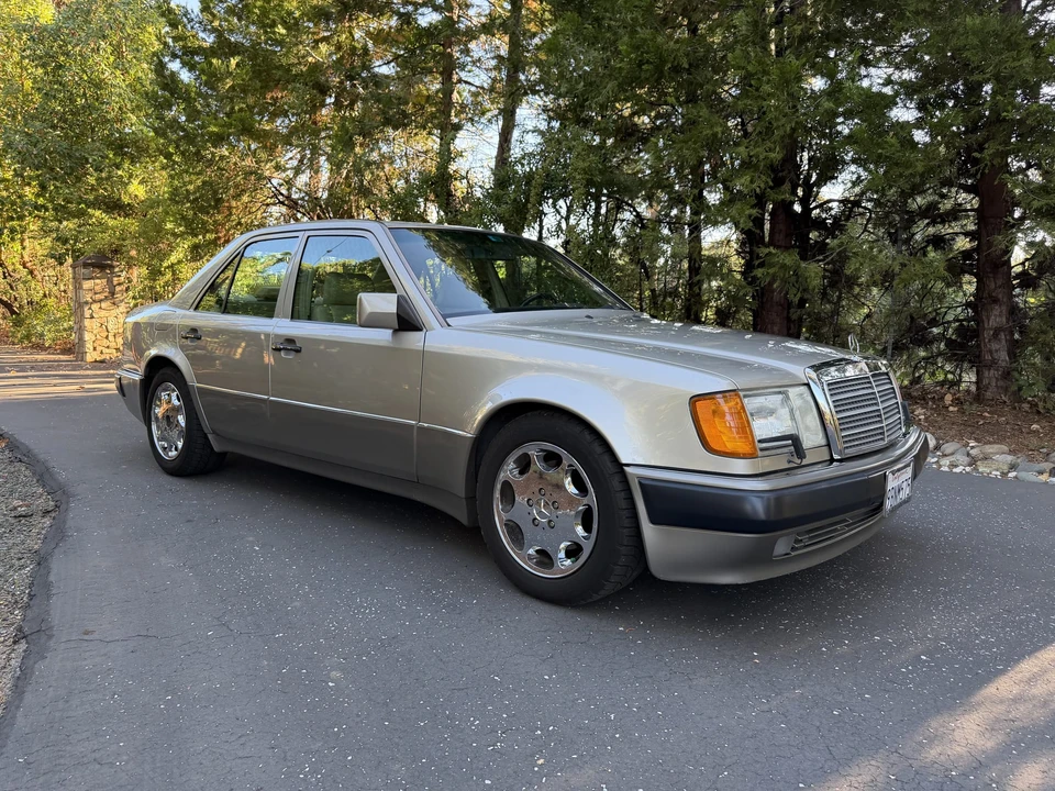 1993 Mercedes-Benz 500E & E500 - Image 2 of 31