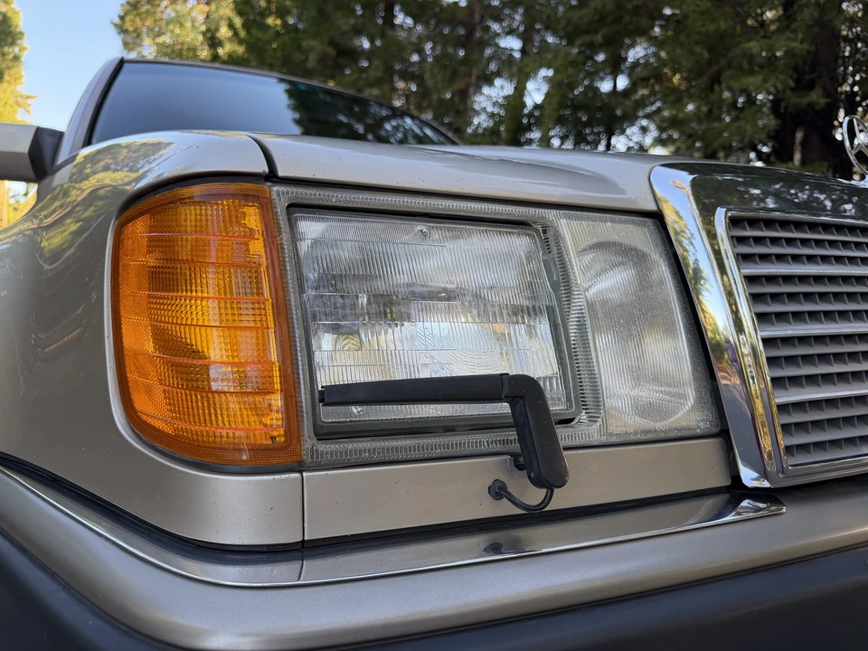 1993 Mercedes-Benz 500E & E500 - Image 16 of 31
