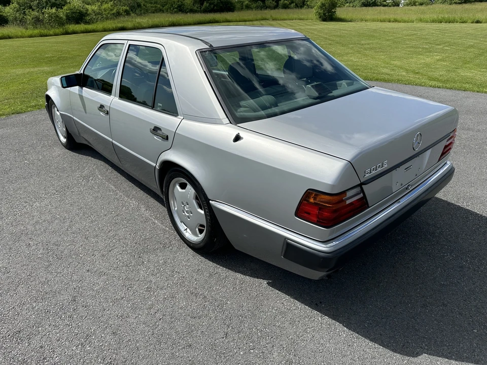 1993 Mercedes-Benz 500E & E500 - Image 14 of 31