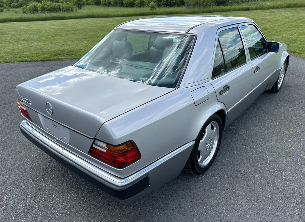 1993 Mercedes-Benz 500E & E500 - Image 25 of 31