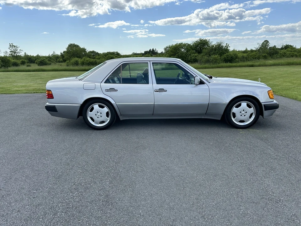 1993 Mercedes-Benz 500E & E500 - Image 29 of 31