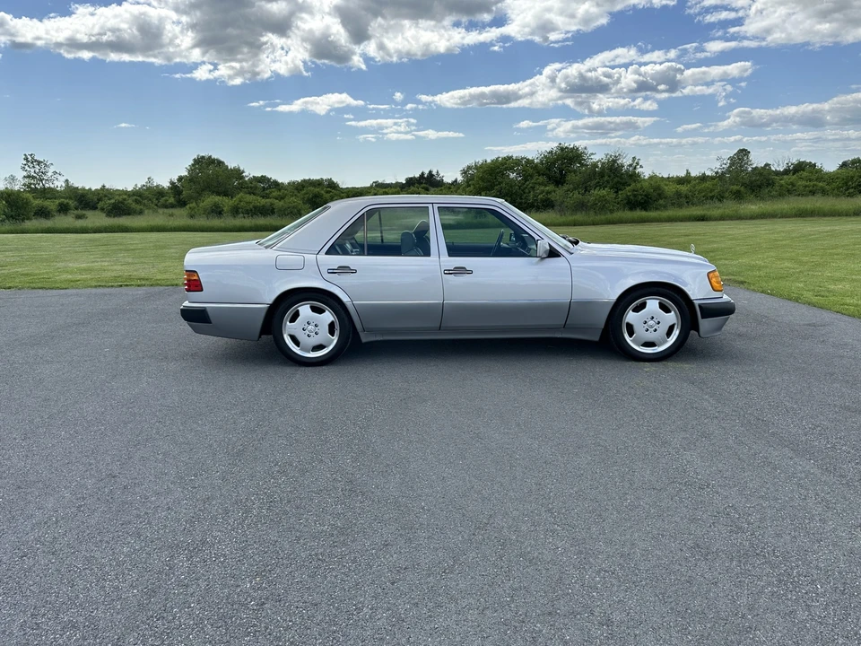 1993 Mercedes-Benz 500E & E500 - Image 30 of 31