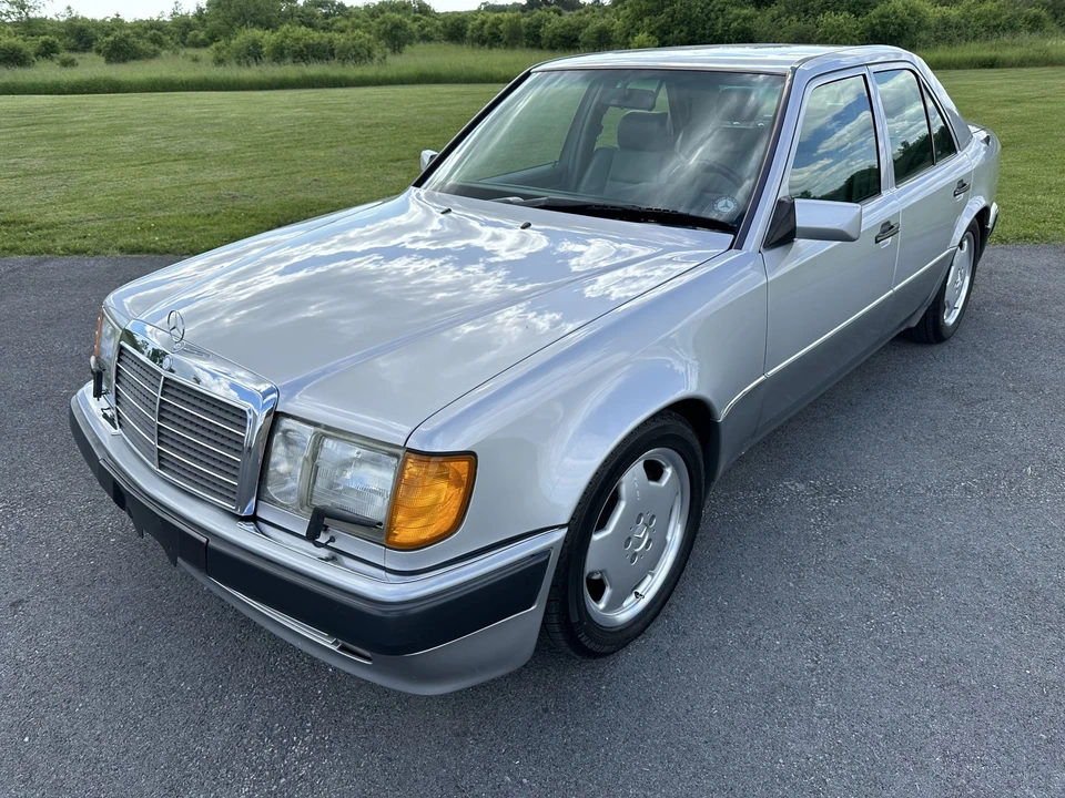 1993 Mercedes-Benz 500E & E500 - Image 11 of 31