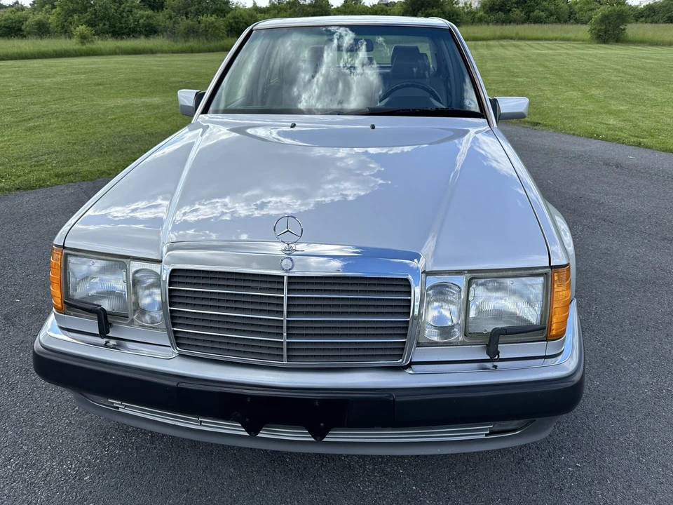 1993 Mercedes-Benz 500E & E500 - Image 2 of 31