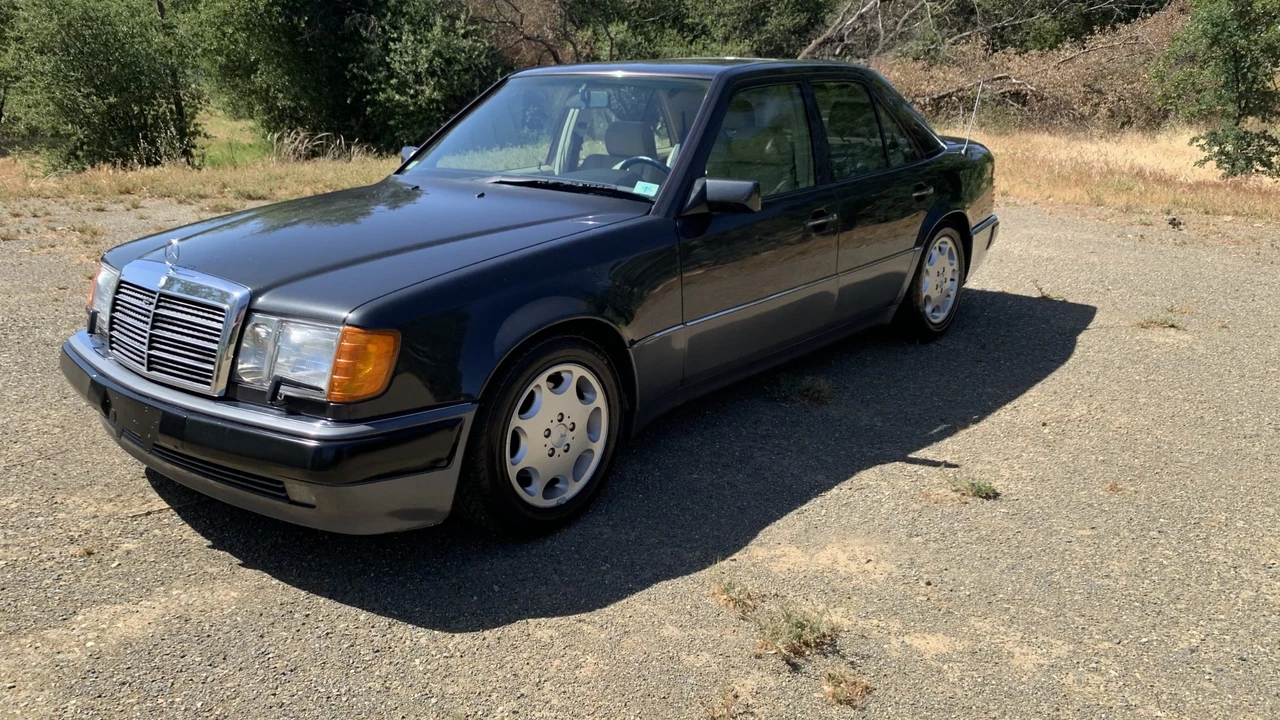 1993 Mercedes-Benz 500E & E500 - Image 4 of 31