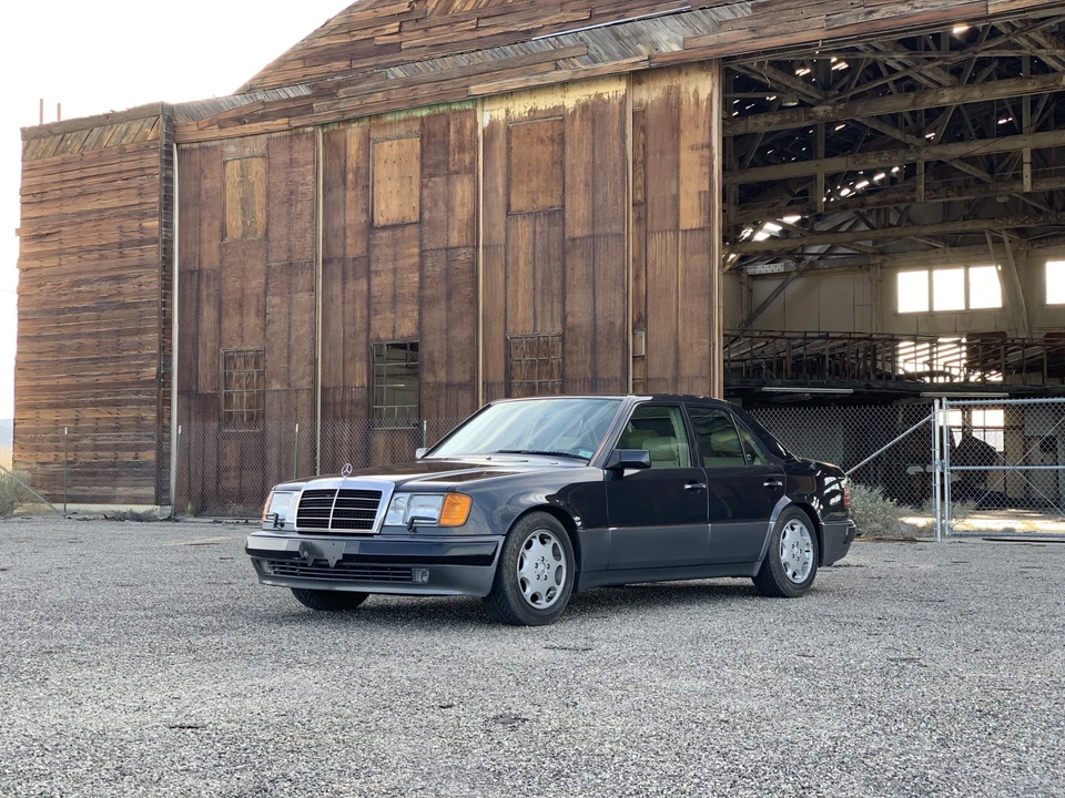 1993 Mercedes-Benz 500E & E500 - Image 2 of 31