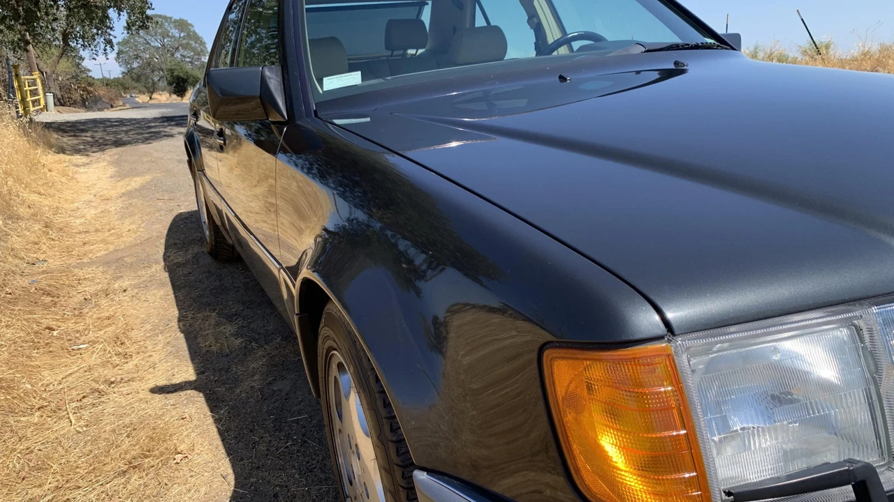 1993 Mercedes-Benz 500E & E500 - Image 17 of 31