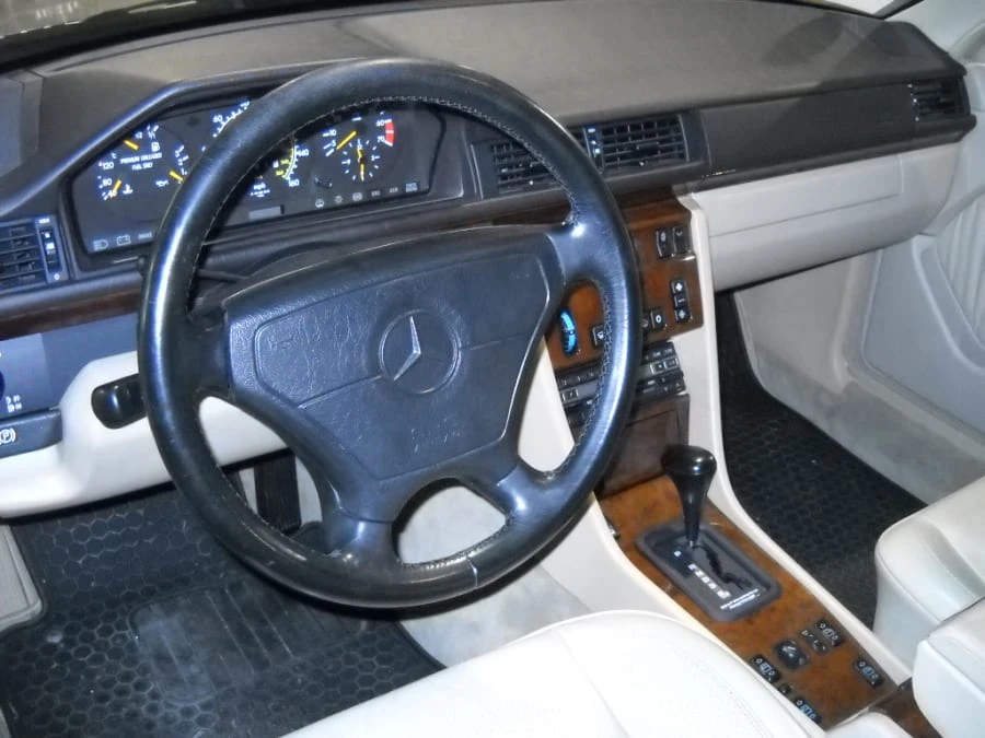 1993 Mercedes-Benz 500E & E500 - Image 5 of 9