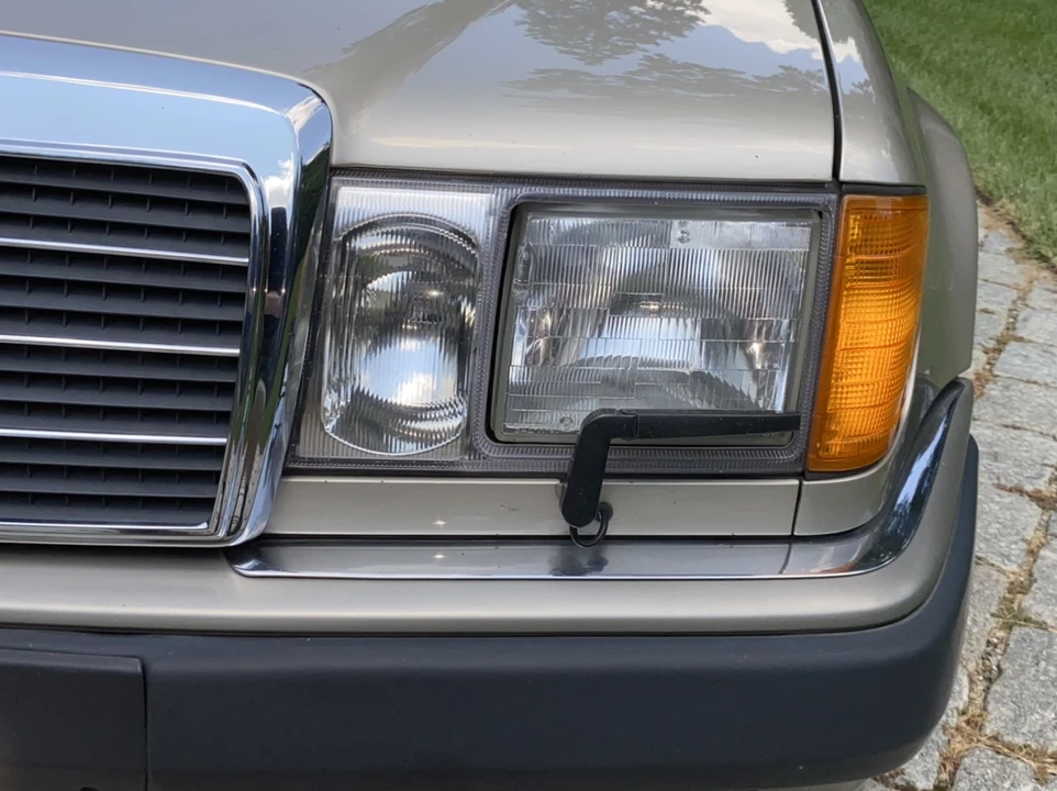 1993 Mercedes-Benz 500E & E500 - Image 28 of 31