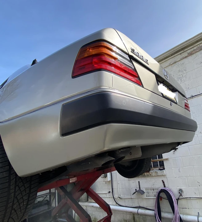 1993 Mercedes-Benz 500E & E500 - Image 23 of 31