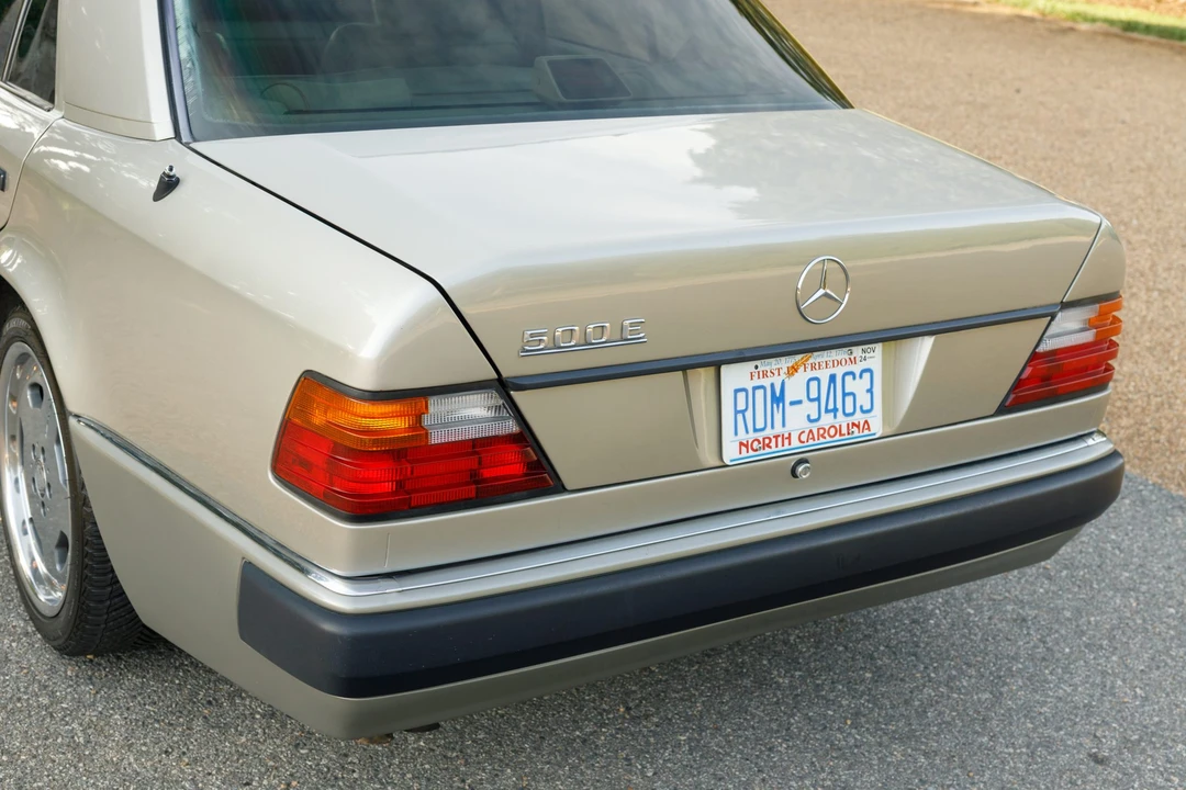 1993 Mercedes-Benz 500E & E500 - Image 27 of 31